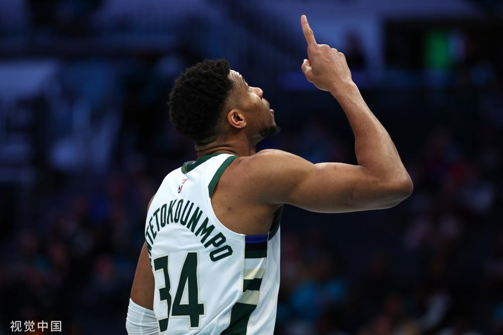 表现不但丰 表现不但丰