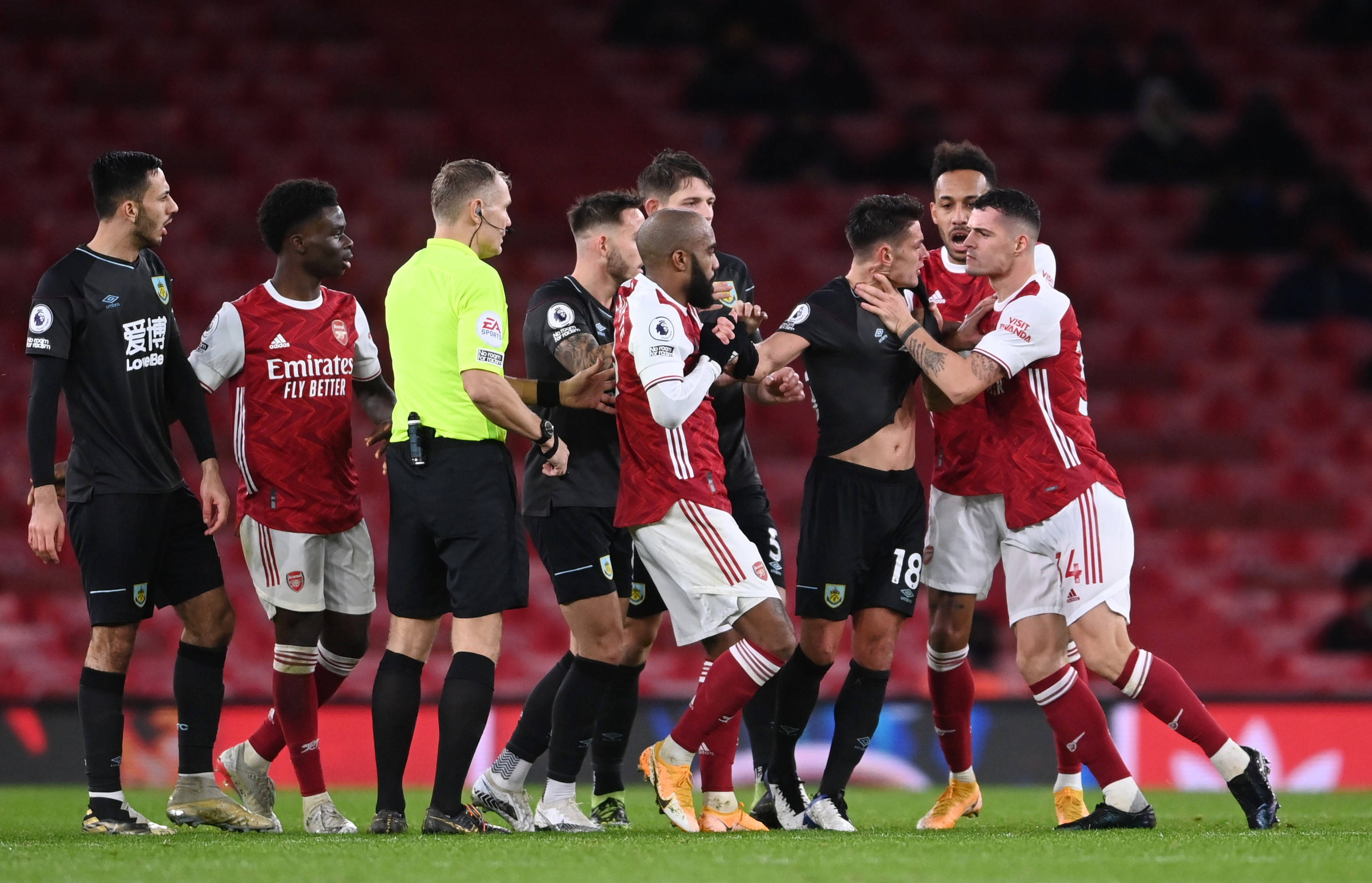 保持高水平 保持高水平